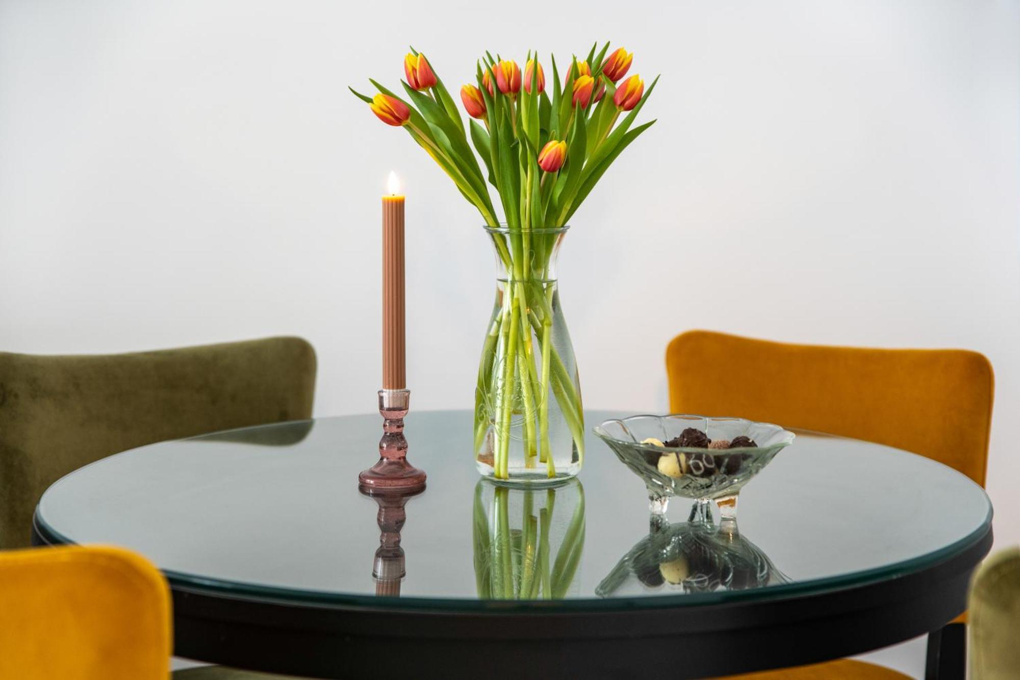 Springhome - Cozy Apartment With Balcony & Parking Брашов Экстерьер фото